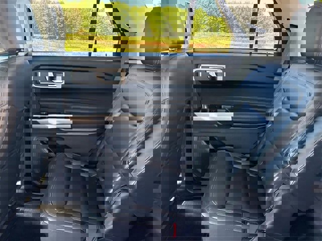 Used 2021 Ford Explorer XLT w/ Equipment Group 202A image 50