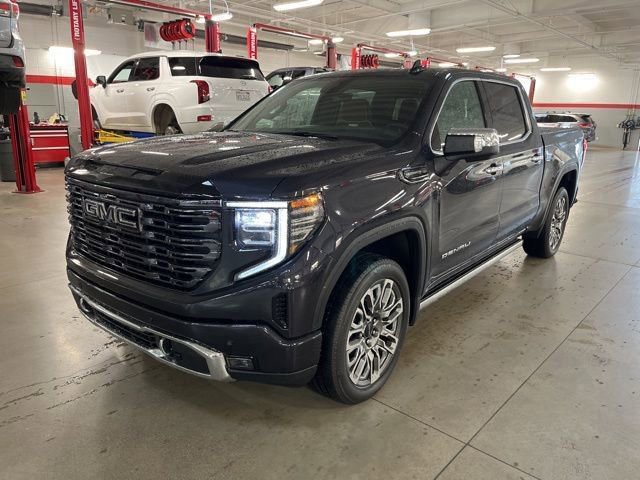 Used 2025 GMC Sierra 1500 Denali Ultimate image 1