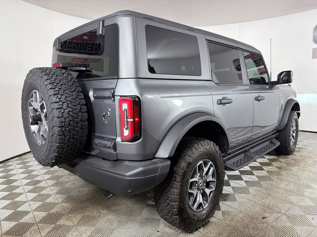 Used 2024 Ford Bronco Badlands AWD/4WD image 4