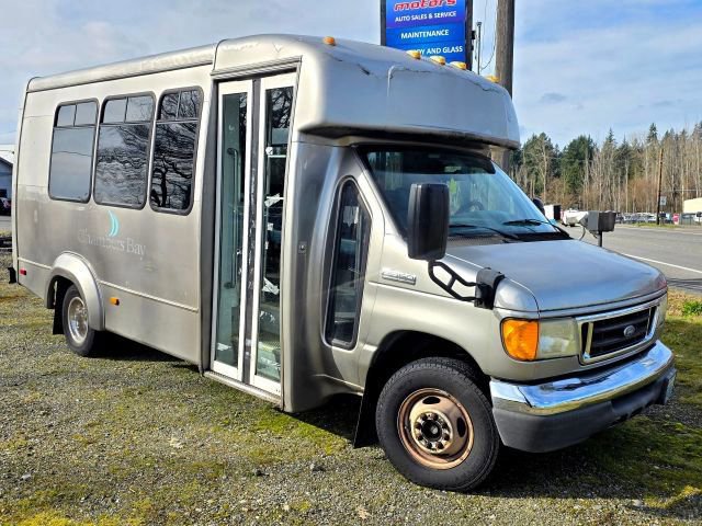 Used 2007 Ford E-350 and Econoline 350 Super Duty image 1