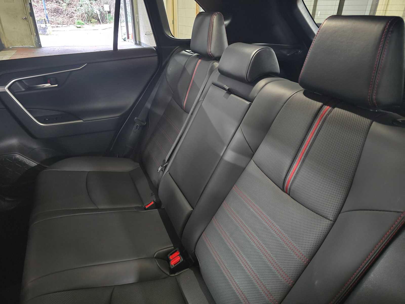 Used 2024 Toyota RAV4 XSE w/ Premium Package image 17