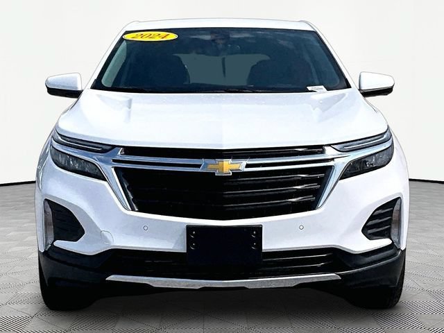 Used 2024 Chevrolet Equinox LT FWD image 2
