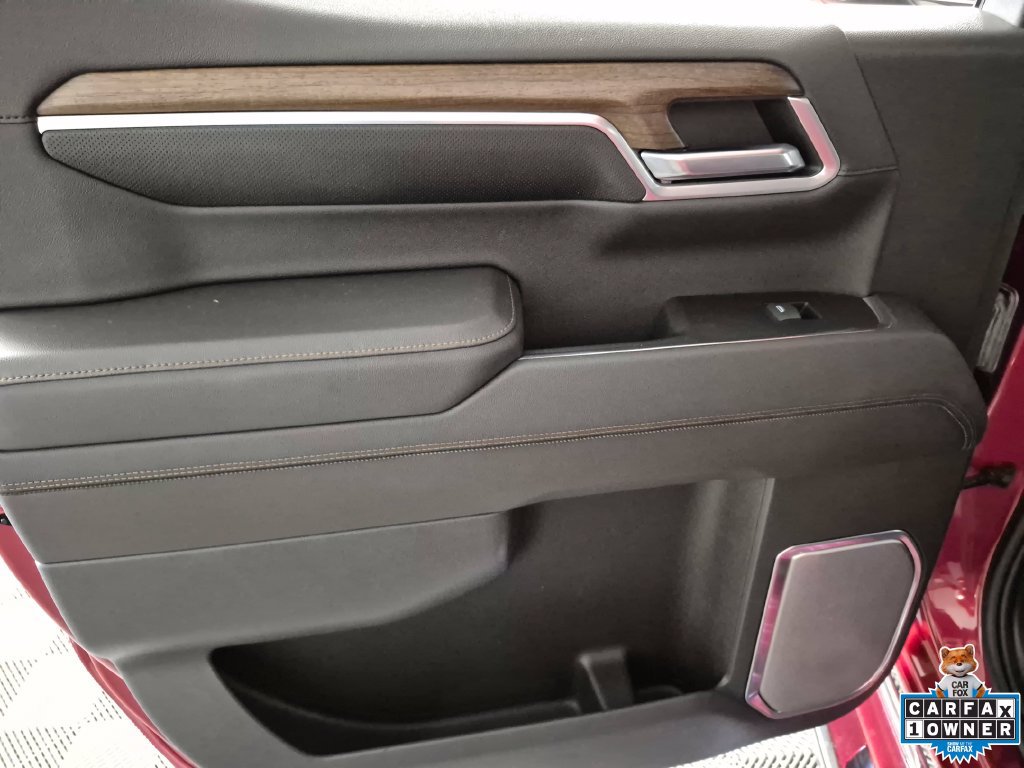 Used 2022 Chevrolet Silverado 1500 High Country w/ LPO, Dark Essentials Package AWD/4WD image 26