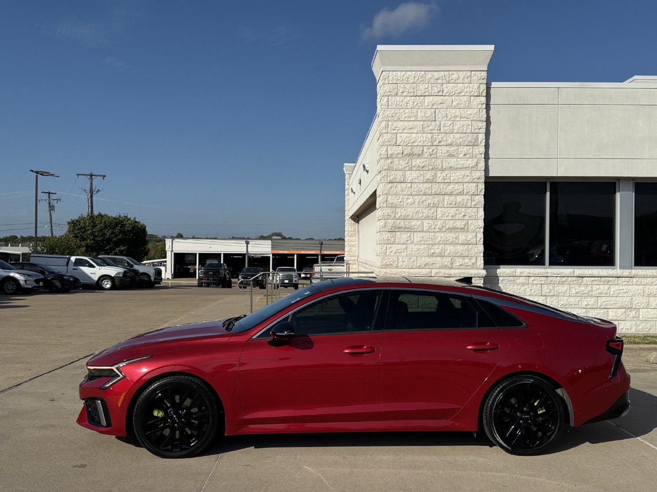Used 2025 Kia K5 GT w/ GT1 Package FWD image 3