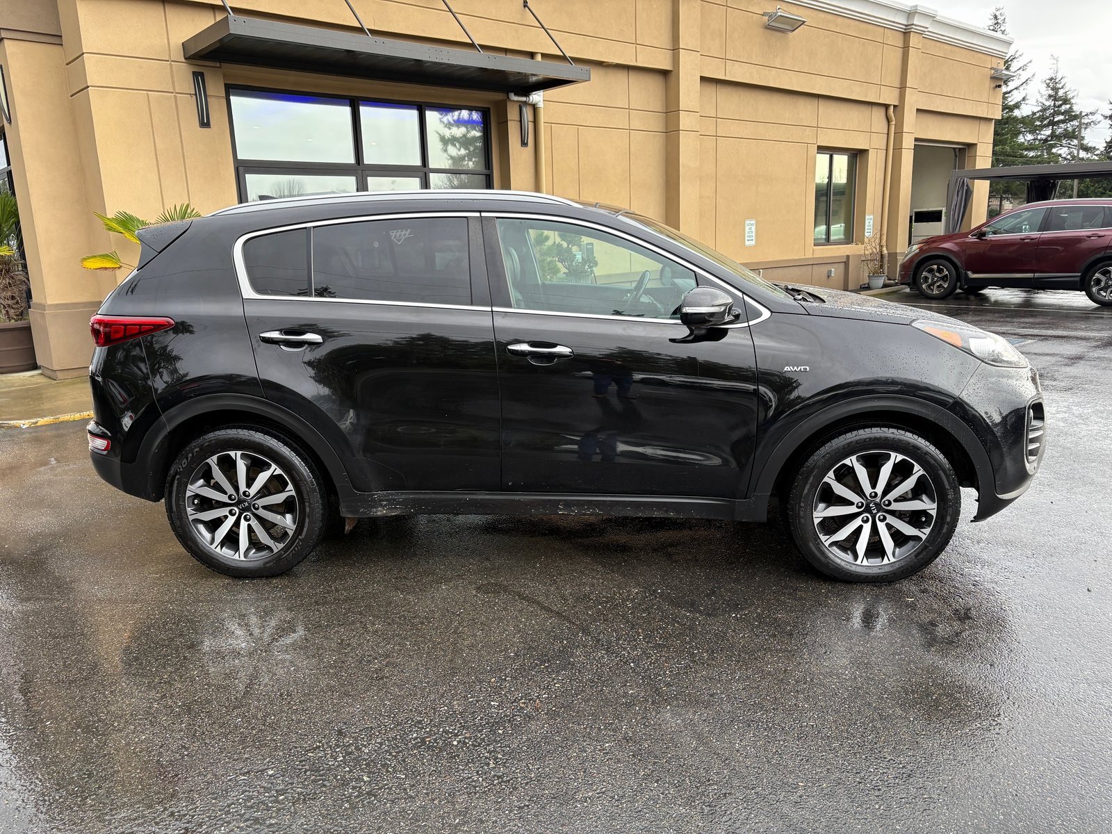 Used 2017 Kia Sportage EX w/ EX Technology Package image 8