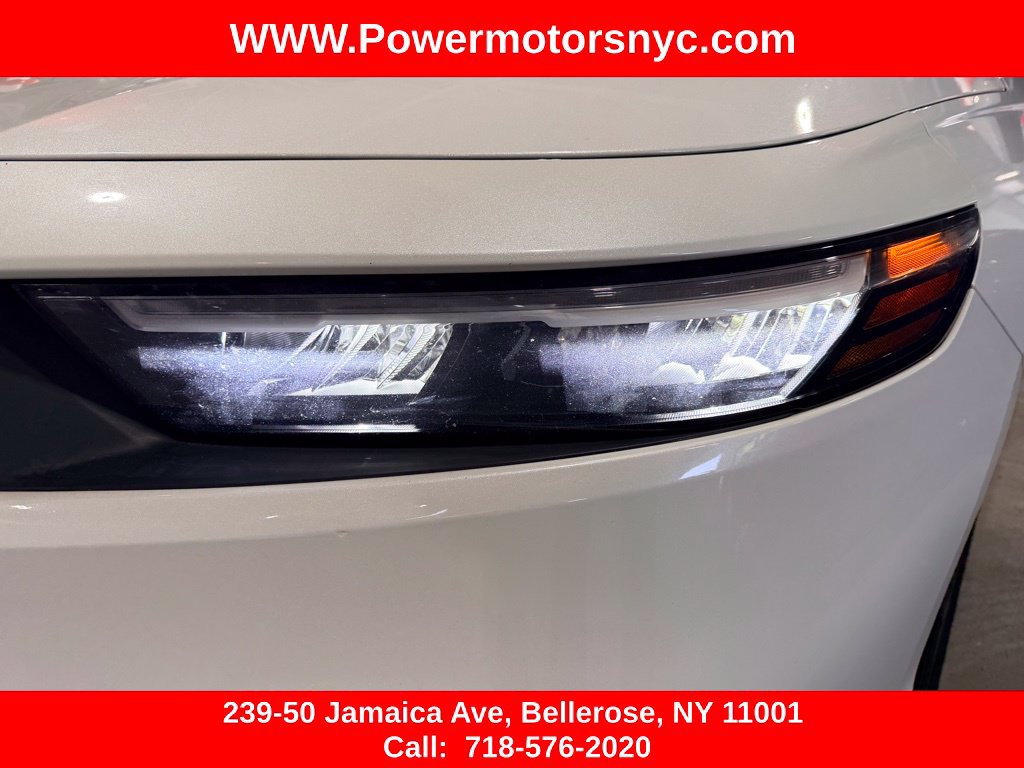 Used 2023 Honda Accord EX image 12