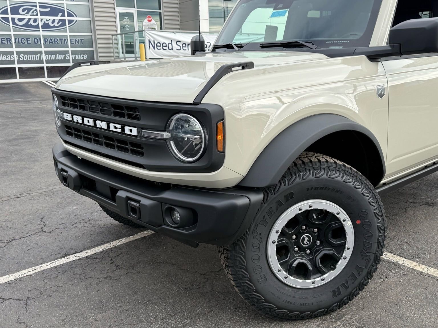 New 2025 Ford Bronco Big Bend w/ Black Diamond Package image 17