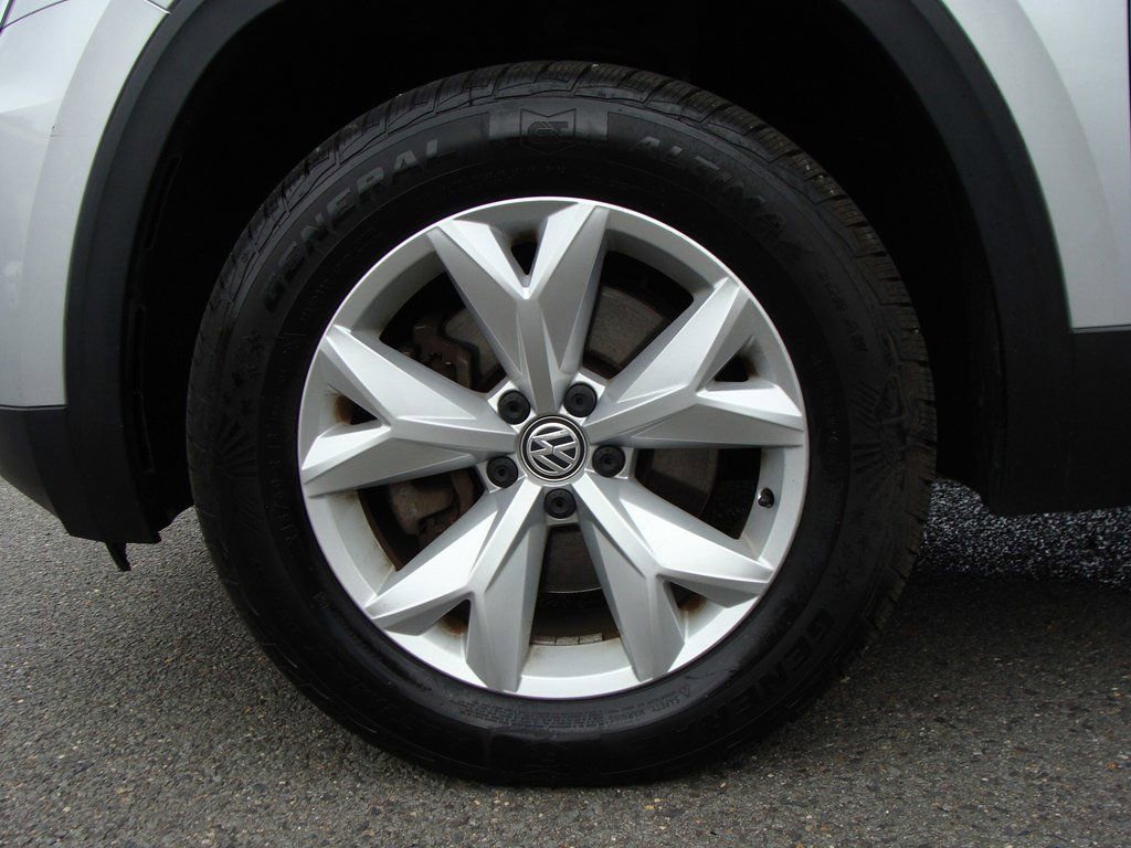 Used 2018 Volkswagen Atlas SE image 37