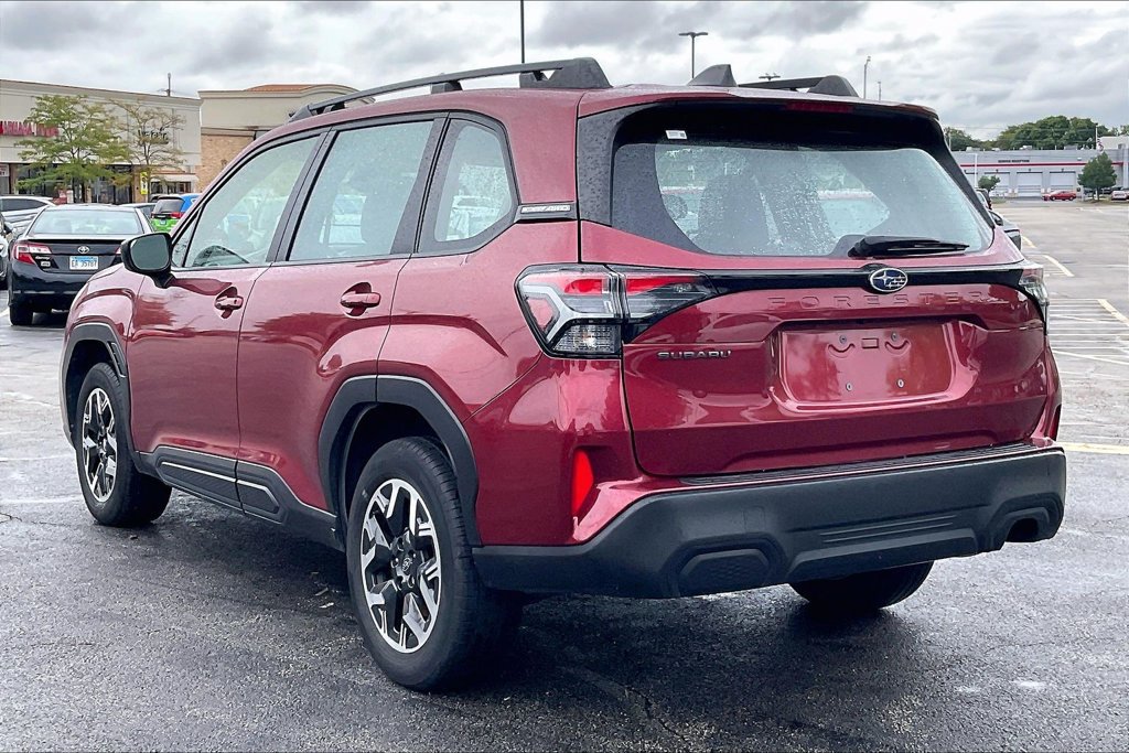 Certified 2025 Subaru Forester AWD/4WD image 13