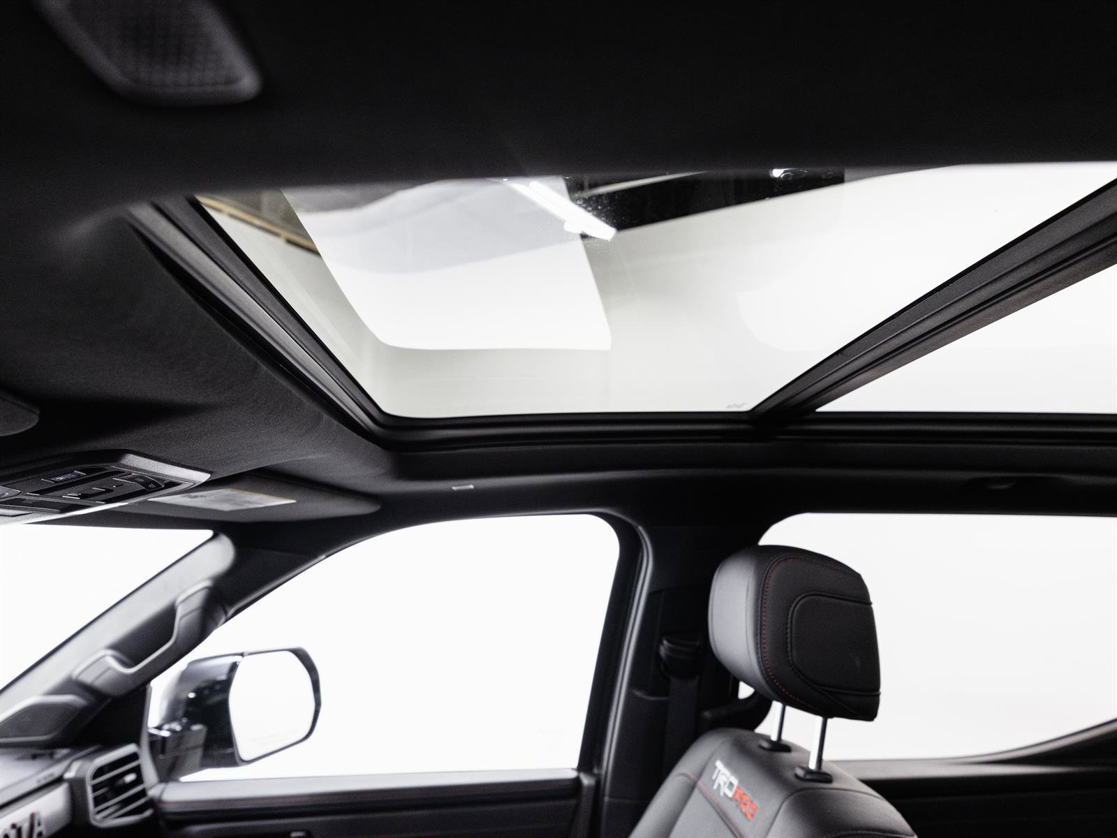 Used 2025 Toyota Tundra TRD Pro w/ Tow Tech Package image 5