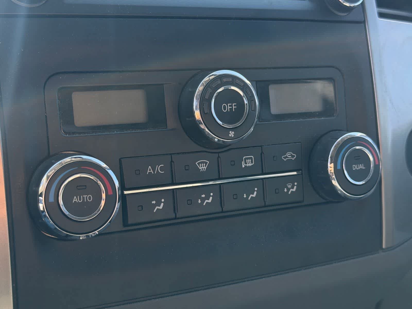 Certified 2019 Nissan Frontier SL image 15