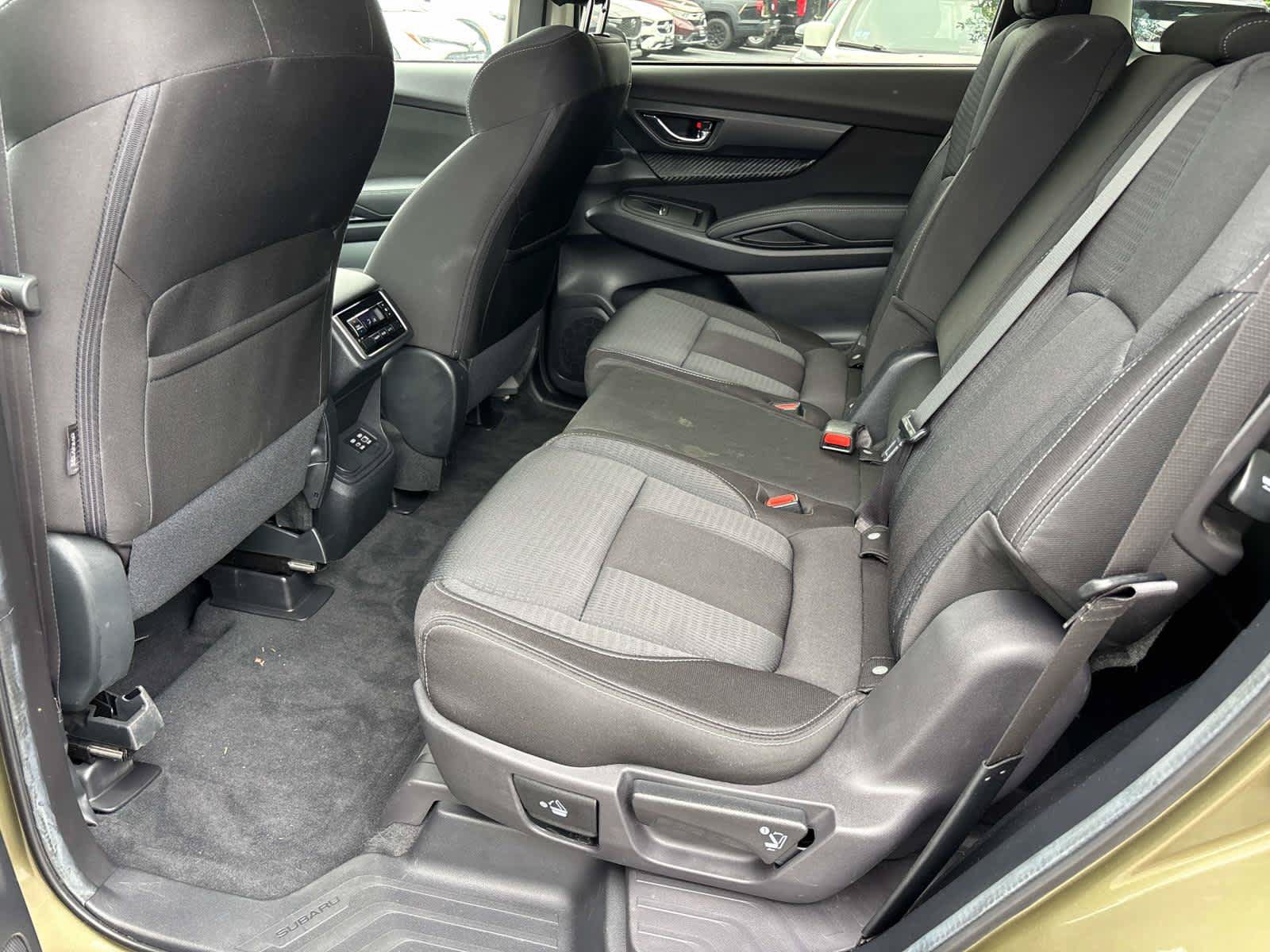 Used 2023 Subaru Ascent Premium w/ Convenience Package AWD/4WD image 11
