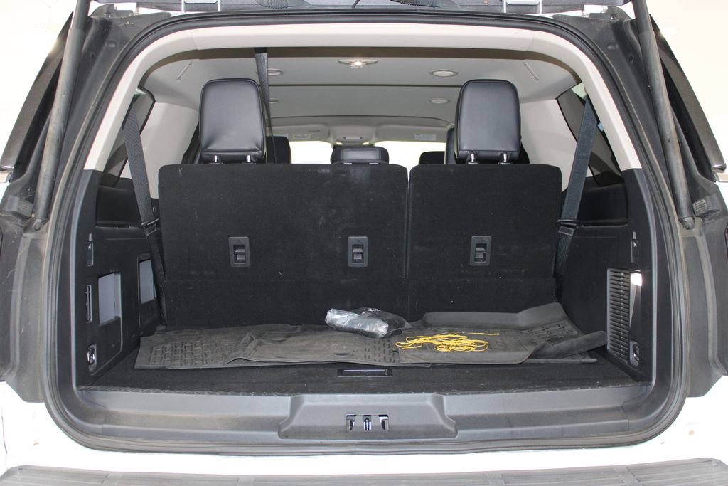 Used 2022 Ford Expedition Max XLT RWD image 13