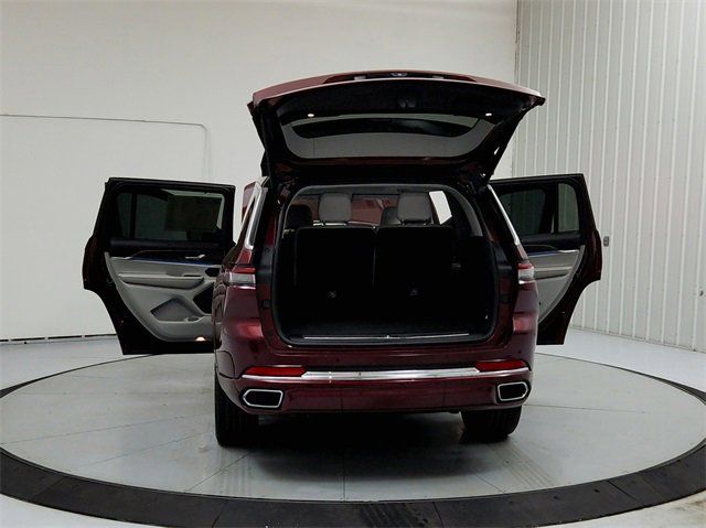 Used 2022 Jeep Grand Cherokee L Overland w/ Advanced Protech Group III image 14