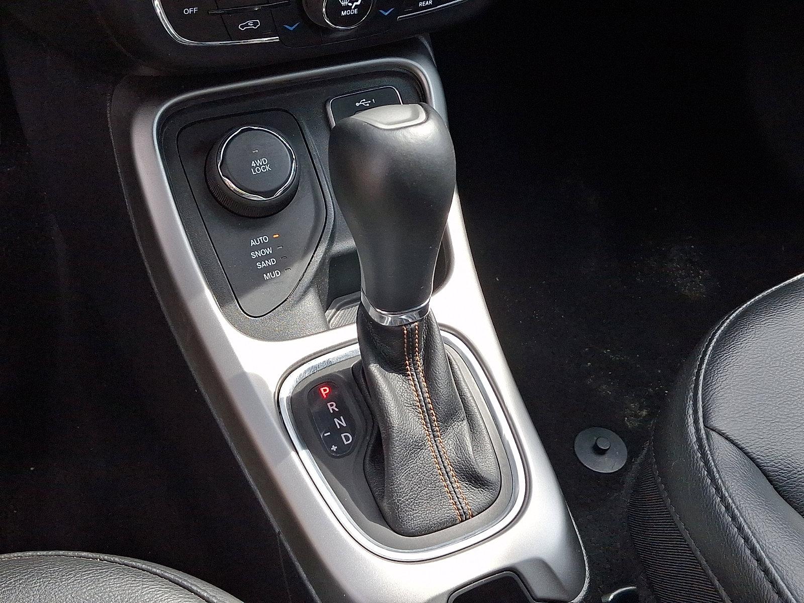 Used 2019 Jeep Compass Latitude w/ Popular Equipment Group image 15