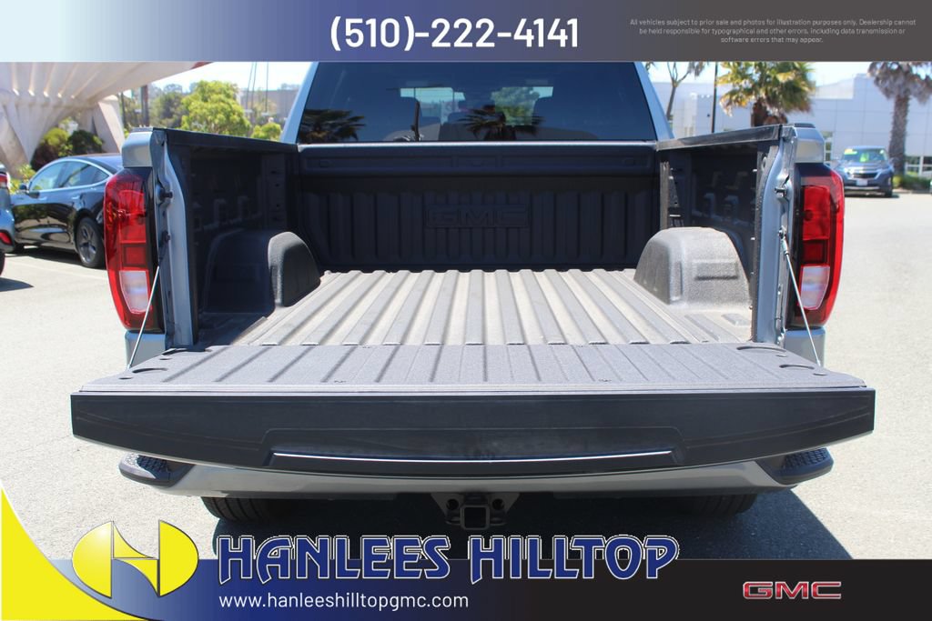 New 2026 GMC Sierra 1500 Elevation w/ LPO, Elevation Black Package AWD/4WD image 10
