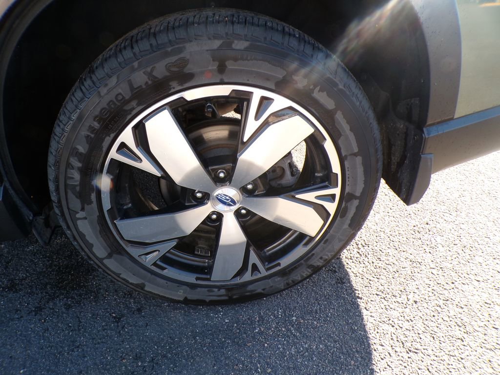 Used 2020 Subaru Forester Touring AWD/4WD image 9