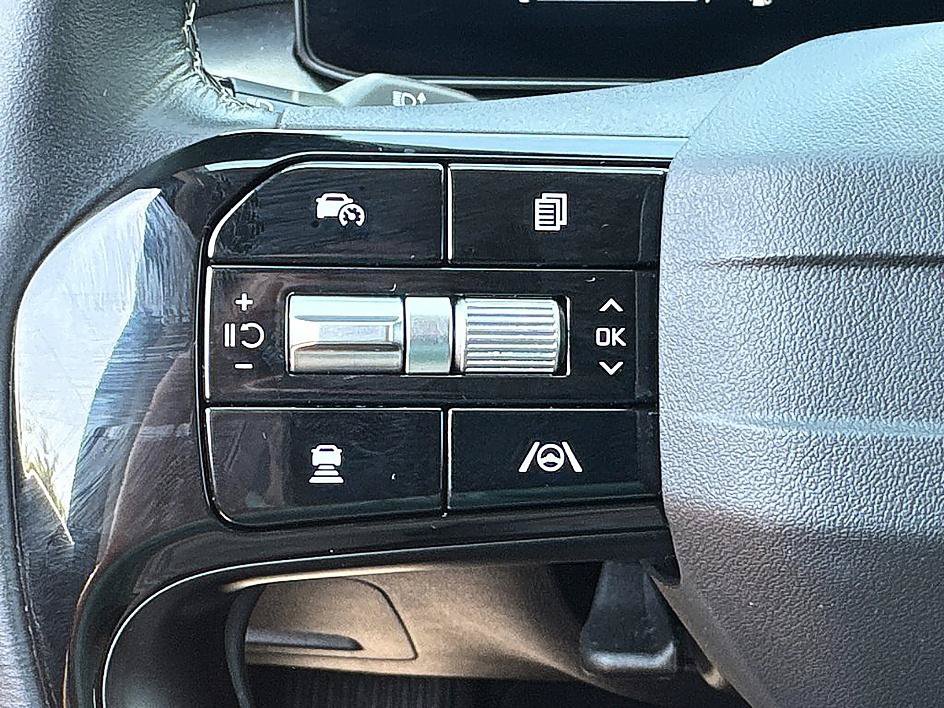 Used 2026 Kia Sorento EX FWD image 19