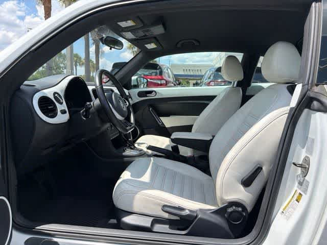 Used 2015 Volkswagen Beetle 1.8T FWD image 31