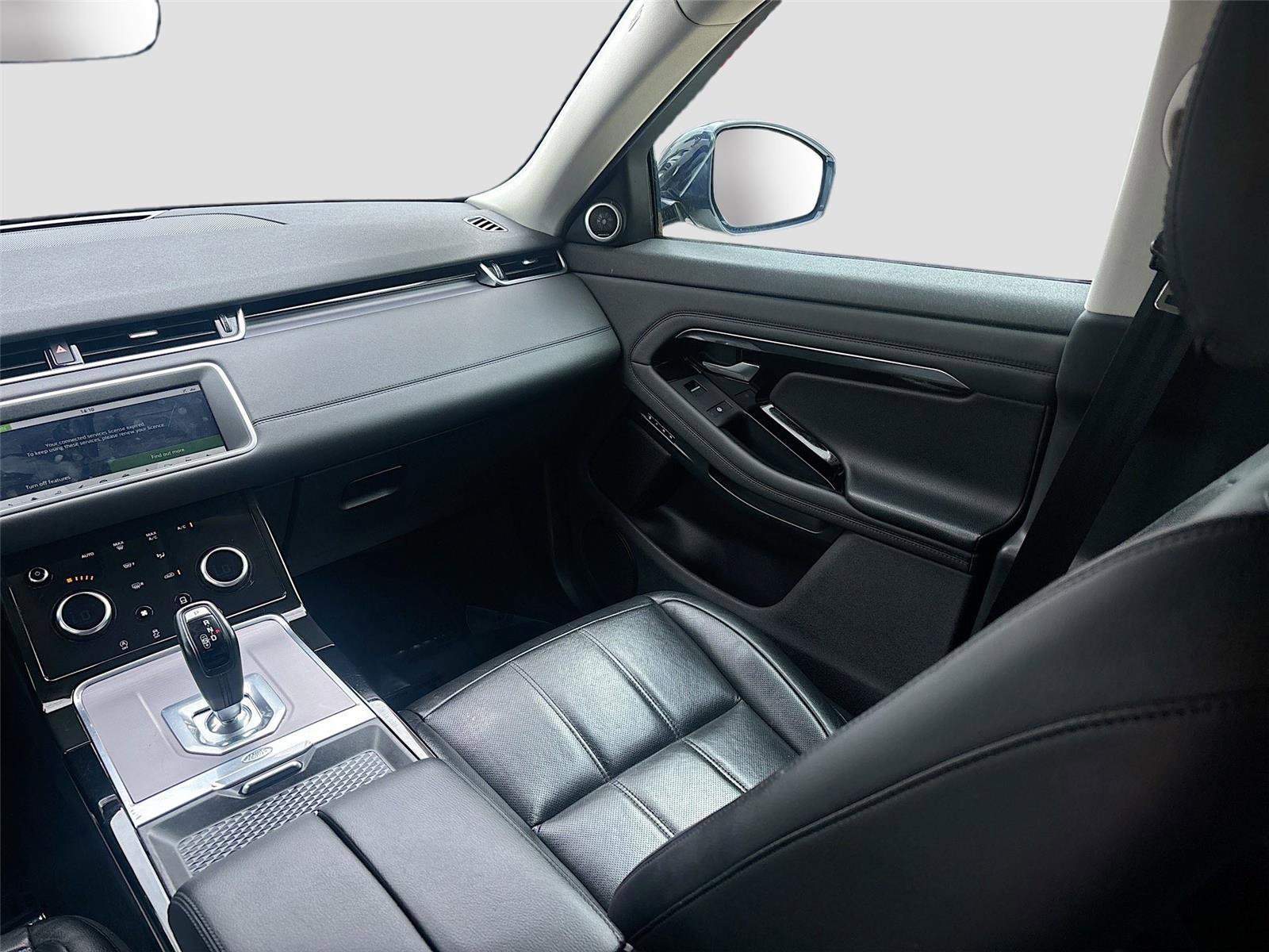 Used 2020 Land Rover Range Rover Evoque S image 24