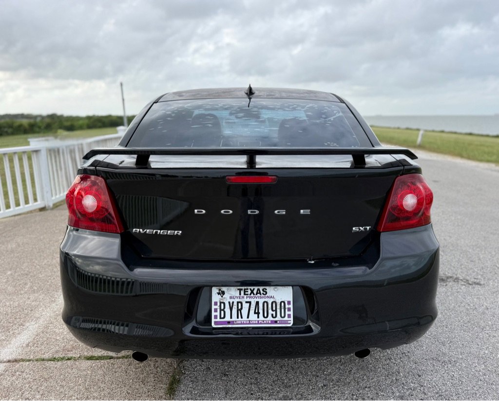 Used 2013 Dodge Avenger SXT w/ Rallye Appearance Group image 6