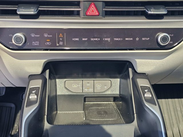 Used 2024 Kia Sorento X-Line EX AWD/4WD image 28