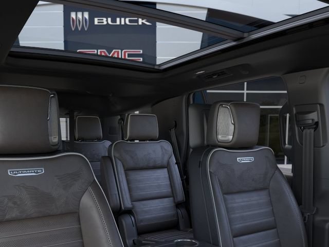 New 2026 GMC Yukon Denali Ultimate AWD/4WD image 30