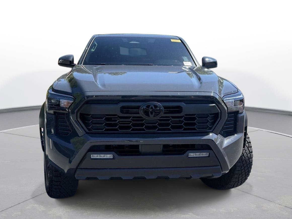 Used 2026 Toyota Tacoma TRD Off-Road AWD/4WD image 3