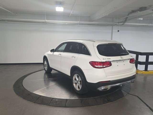 Used 2018 Mercedes-Benz GLC 300 4MATIC image 5