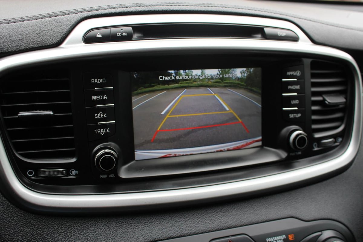 Used 2018 Kia Sorento FWD image 15