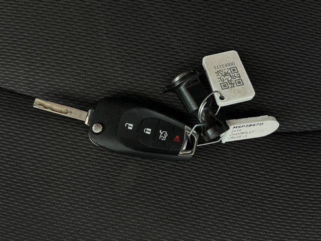 Used 2016 Chevrolet Cruze LS image 23