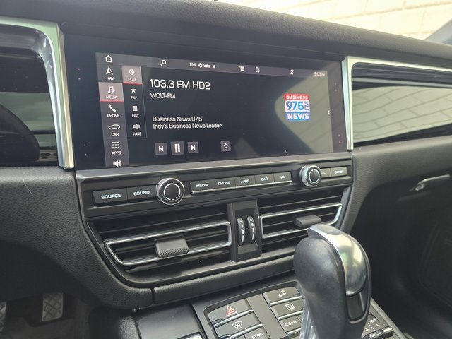 Used 2021 Porsche Macan image 29