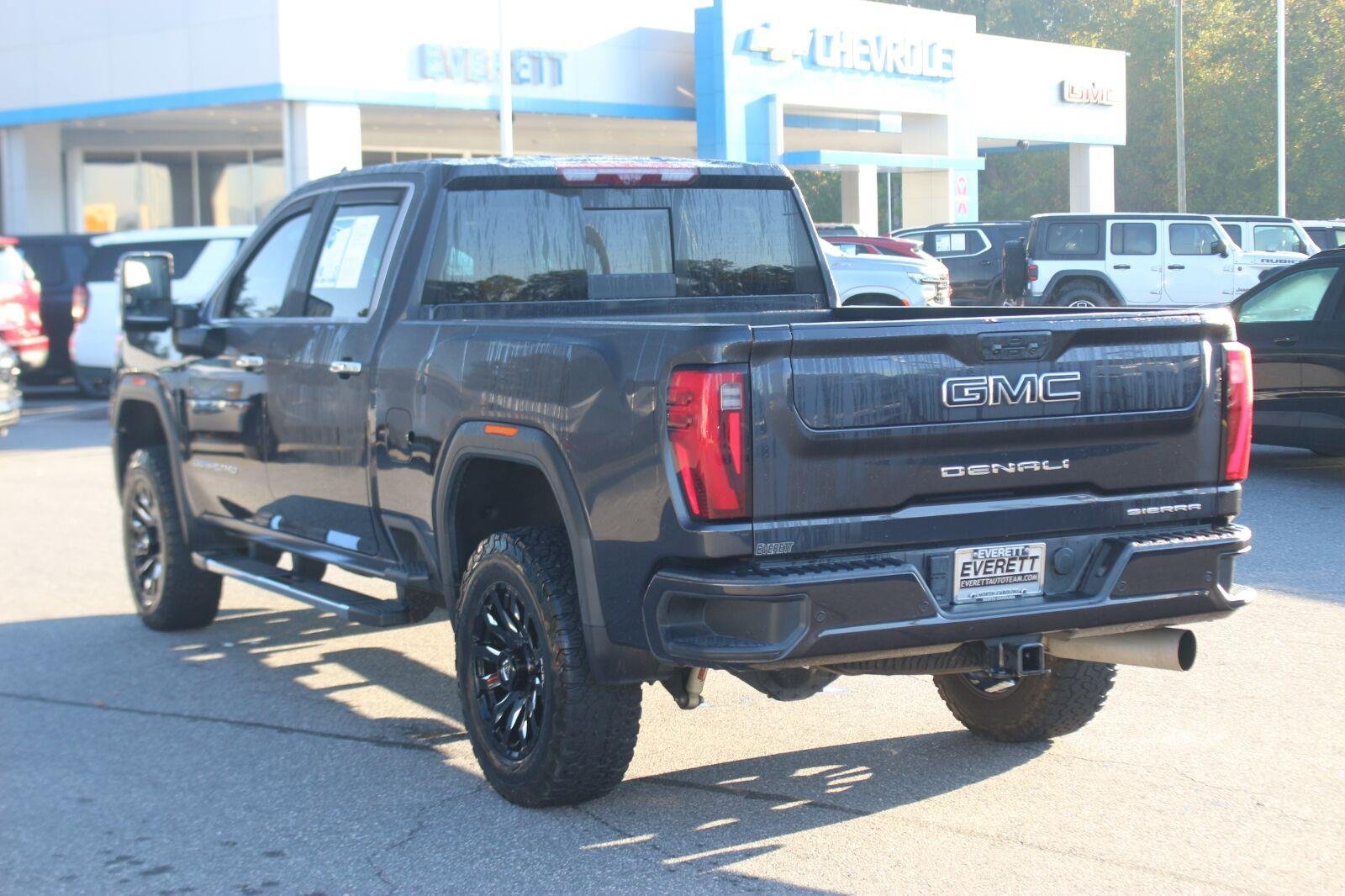 Used 2024 GMC Sierra 2500 Denali w/ Denali Reserve Package AWD/4WD image 5