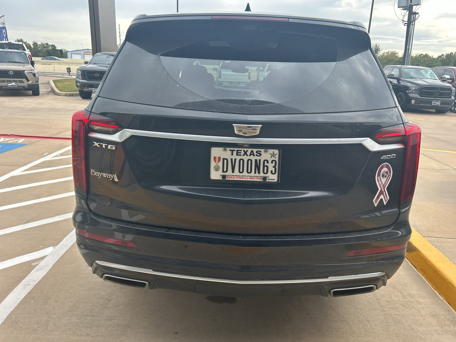 Used 2021 Cadillac XT6 Premium Luxury FWD image 6