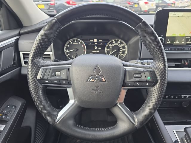 Used 2024 Mitsubishi Outlander SE AWD/4WD image 28