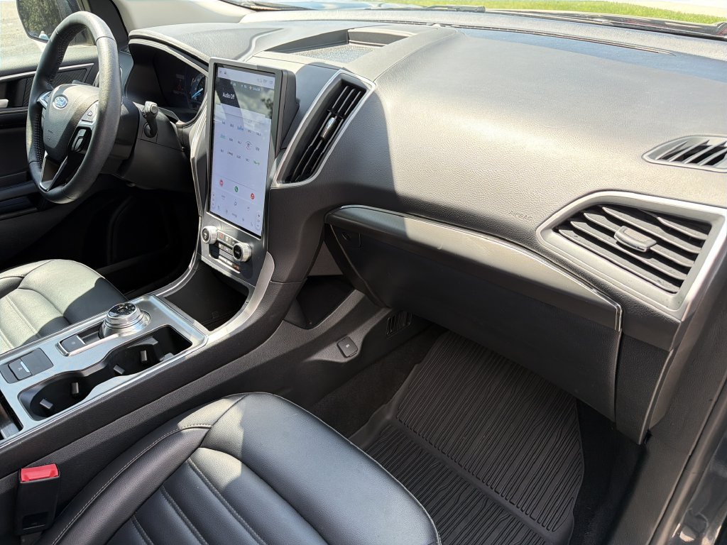 Used 2022 Ford Edge SEL w/ Convenience Package AWD/4WD image 16