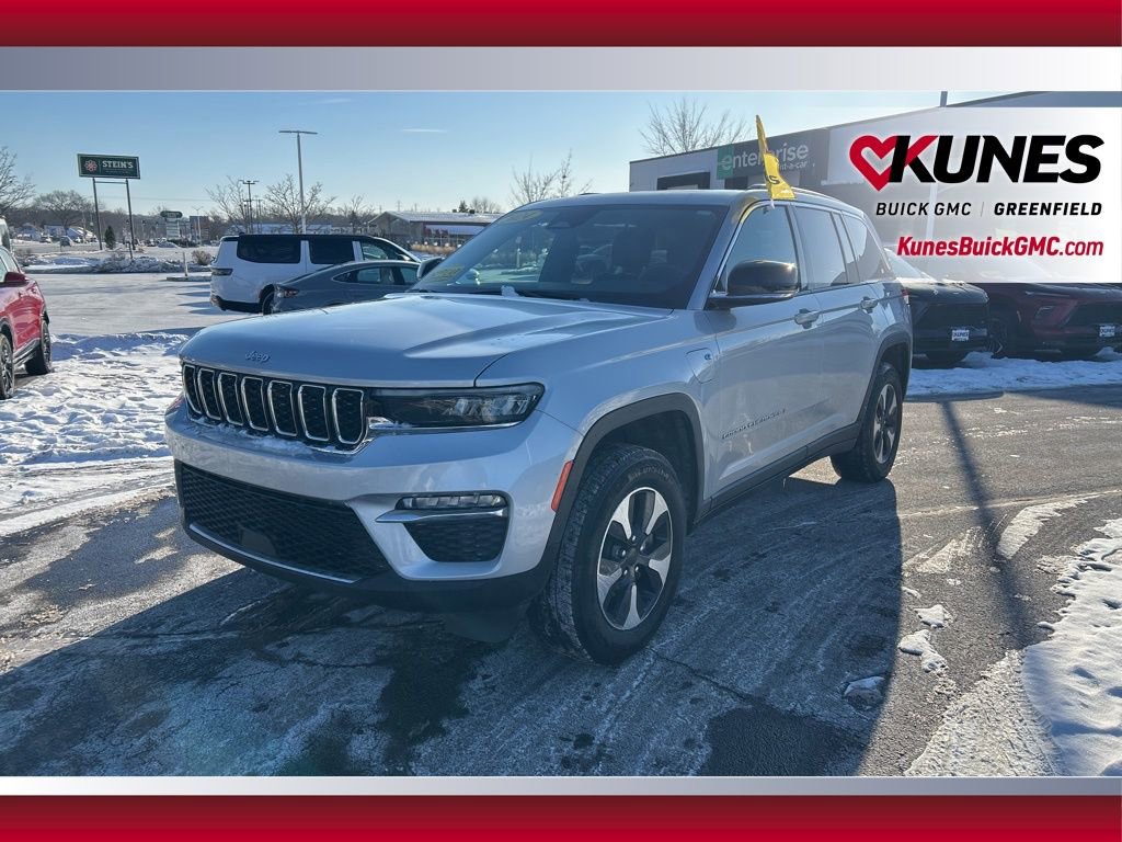 Used 2024 Jeep Grand Cherokee Limited 4xe image 12