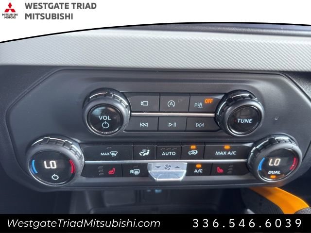 Used 2023 Ford Bronco Badlands image 20