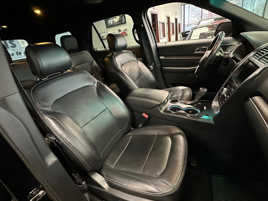 Used 2016 Ford Explorer Limited FWD image 40