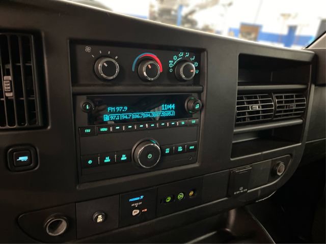 Used 2019 GMC Savana 2500 w/ Driver Convenience Package RWD image 27