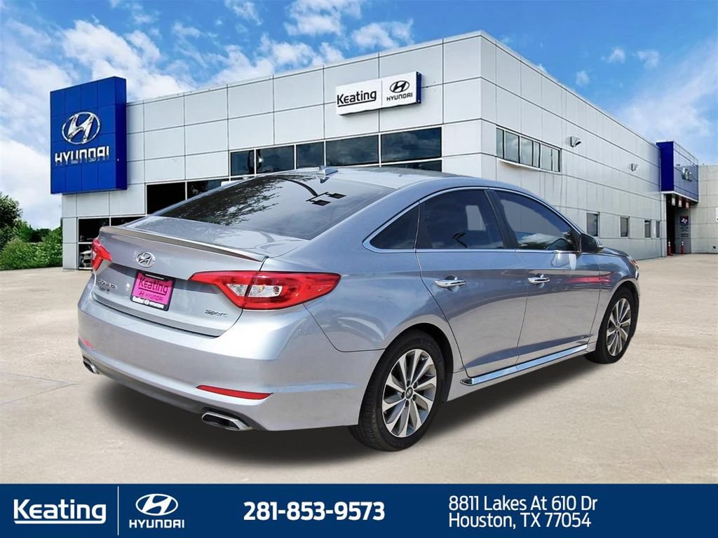 Used 2016 Hyundai Sonata Sport w/ Option Group 03 FWD image 3