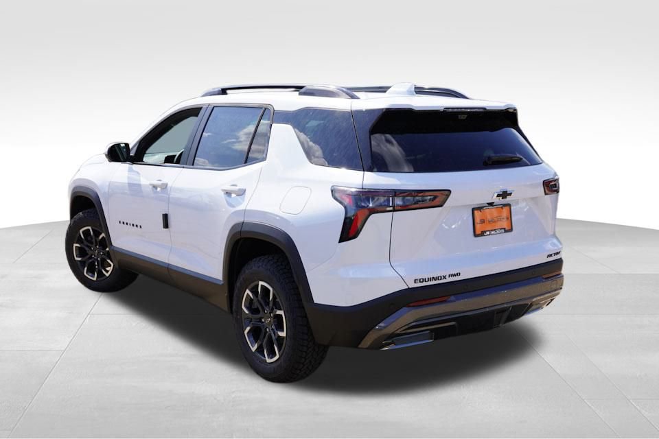 New 2026 Chevrolet Equinox ACTIV w/ Safety and Technology Package AWD/4WD image 5