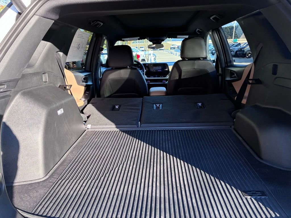 New 2026 Chevrolet Equinox ACTIV w/ Convenience Package III image 14