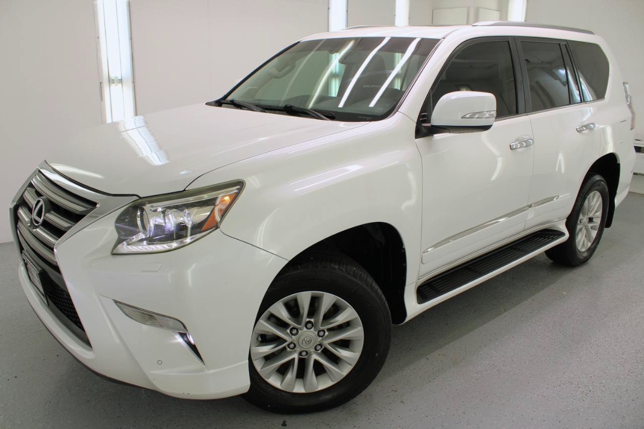 Used 2017 Lexus GX 460 AWD/4WD image 28
