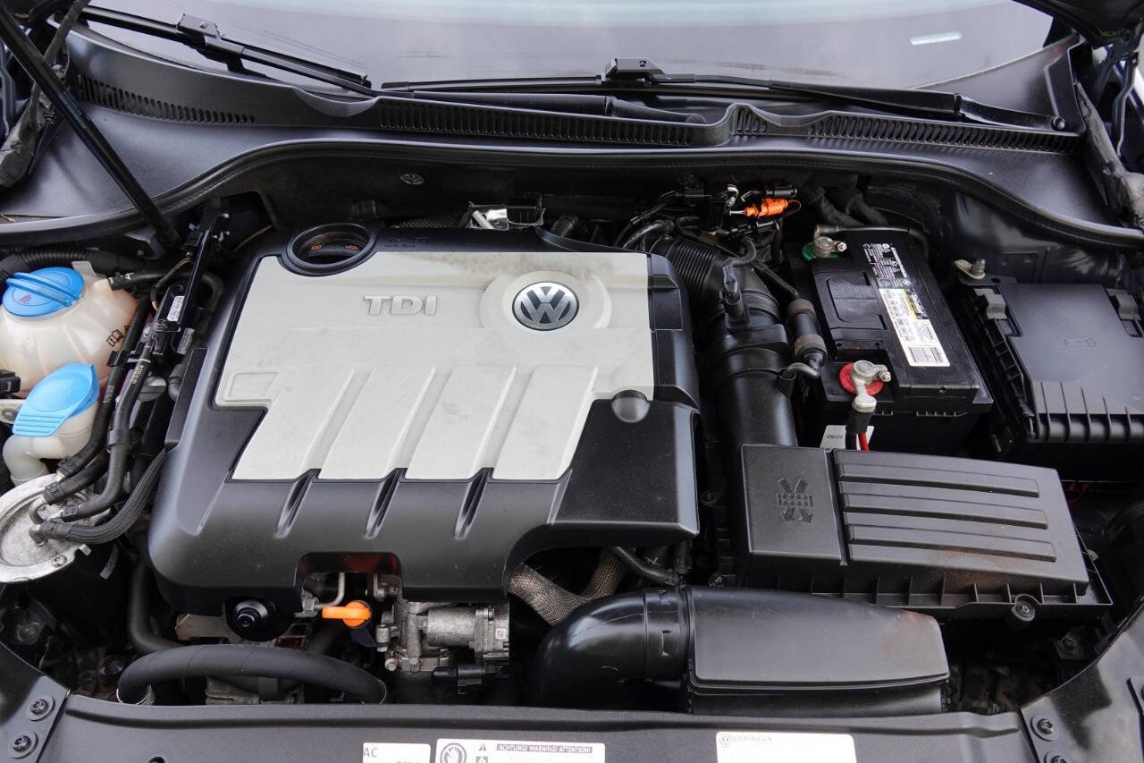 Used 2012 Volkswagen Golf TDI FWD image 92