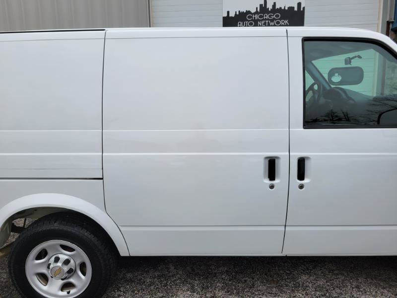 Used 2005 Chevrolet Astro image 35