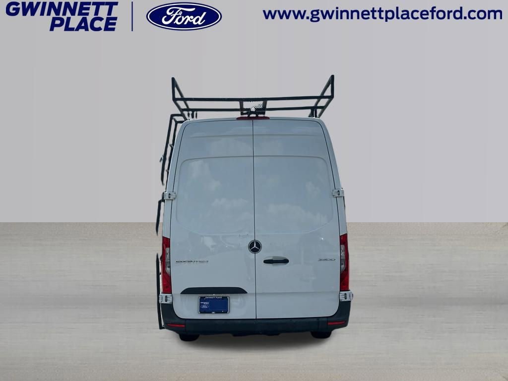 Used 2022 Mercedes-Benz Sprinter 2500 image 6