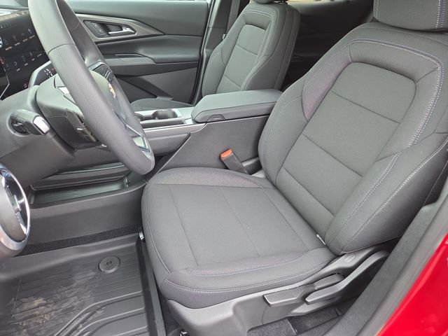 New 2026 Chevrolet Equinox EV LT image 18