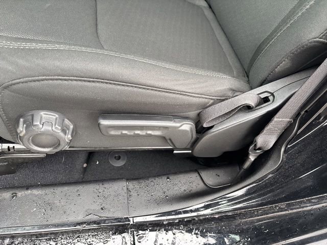 Used 2022 Jeep Wrangler Unlimited Willys image 35