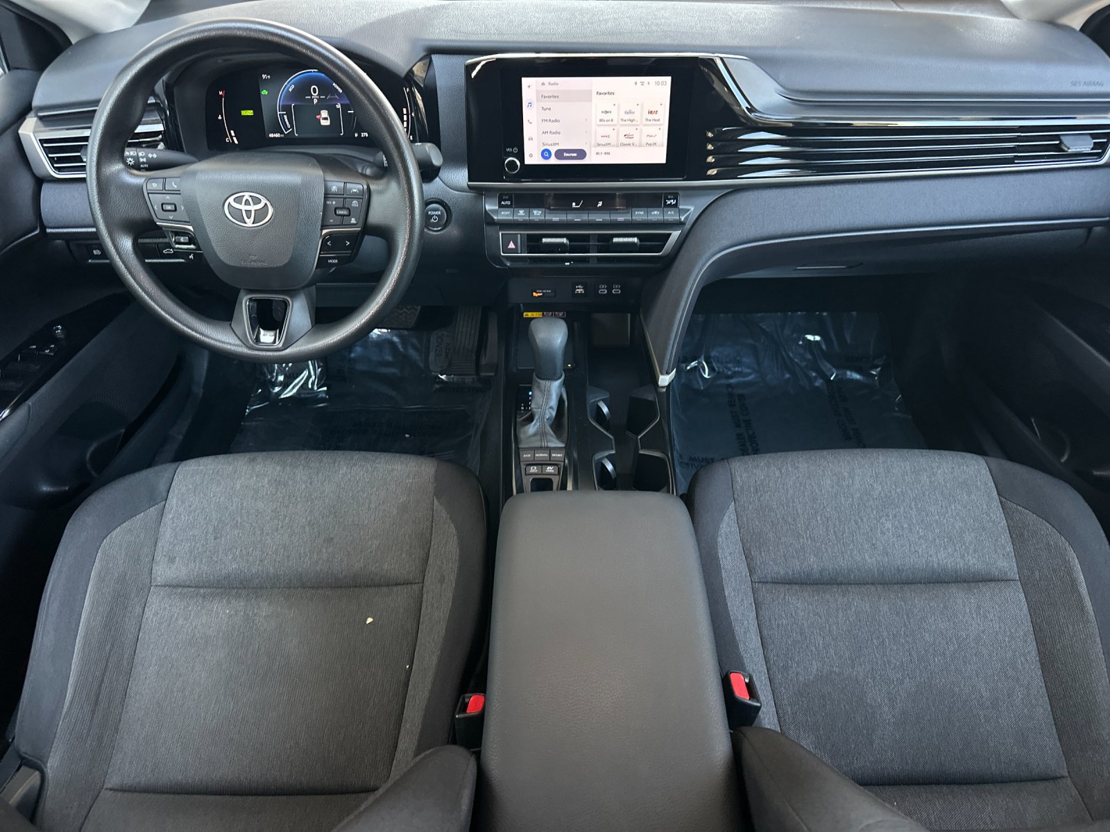 Used 2025 Toyota Camry LE FWD image 12